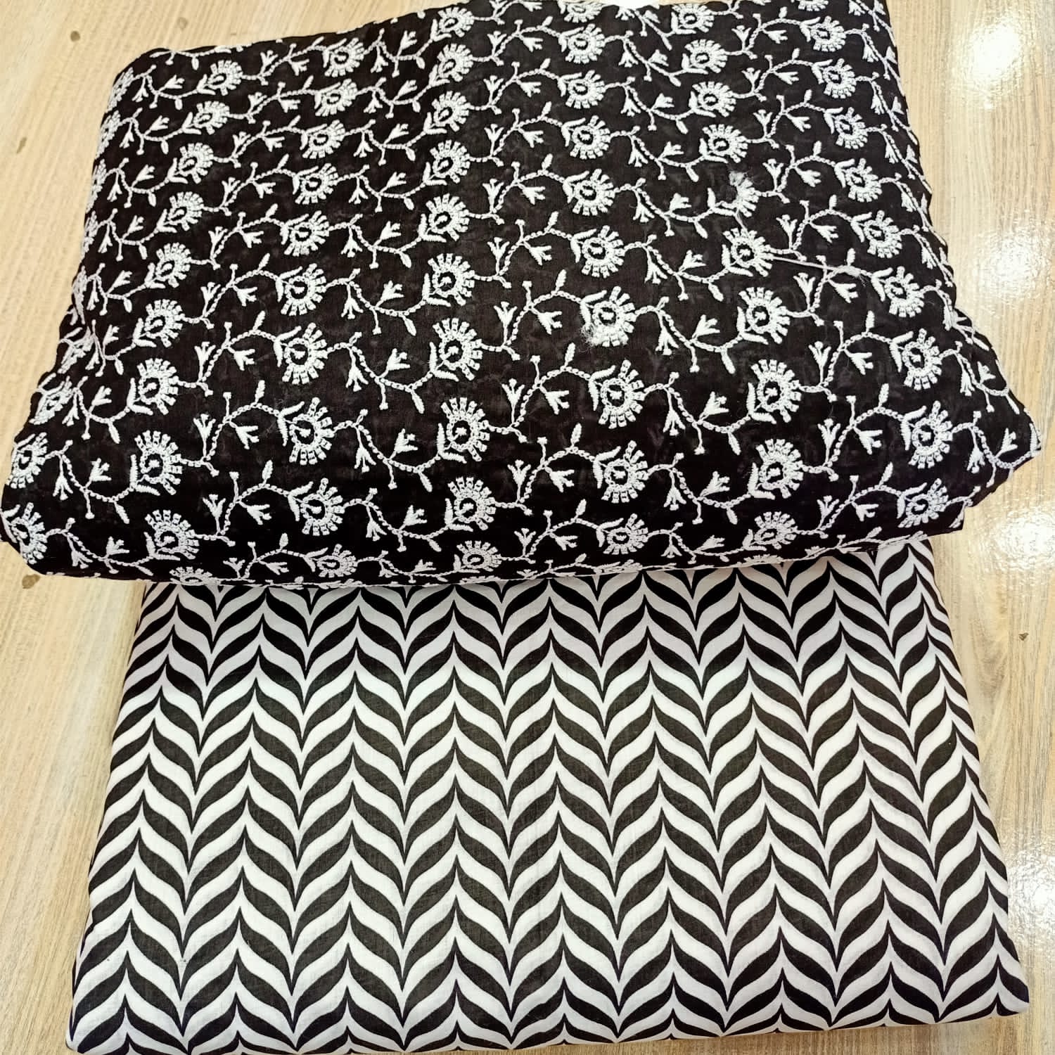 Chicken Kari lawn 2 piece - Image 8